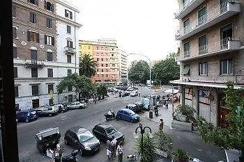 Cappuccino - Piazza Bologna Nocleg ze śniadaniem Rzym