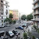 Cappuccino - Piazza Bologna Отель типа 